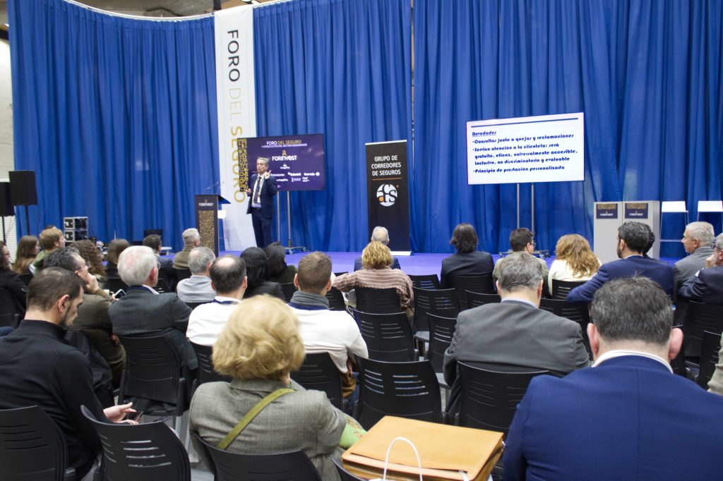 ACS-CV aborda en Forinvest la relación entre seguridad jurídica y reputación en el sector asegurador