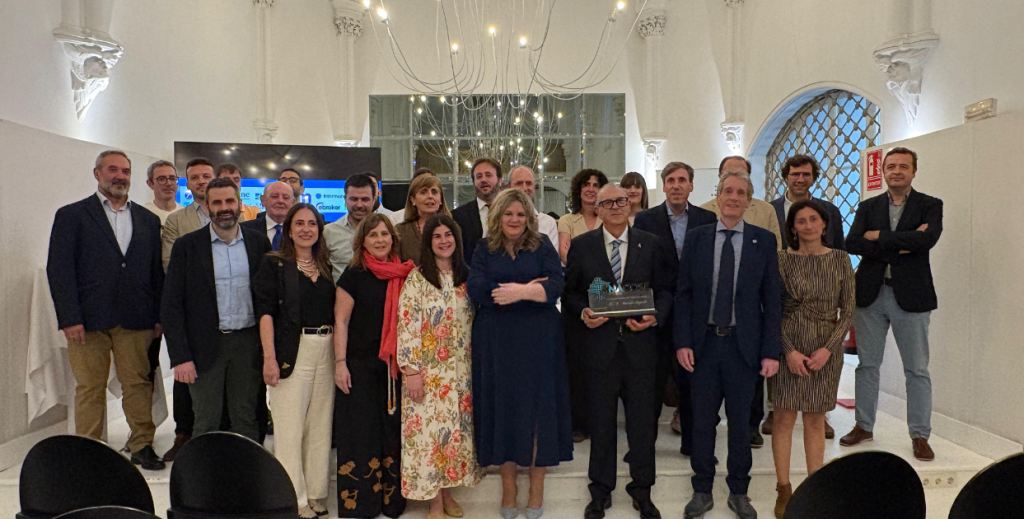 ANACOSE reconoce a Maciste Argente con el XV Premio San Francisco Javier en el año de su 25 aniversario